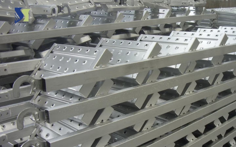 Thang dùng cho giáo 1.7m